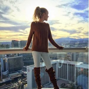 Meet your Posher, Abby