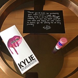 Kylie Jenner LipKit Poise