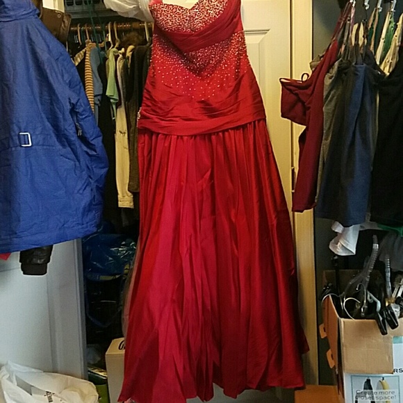 Evening Gown/ Prom Dress