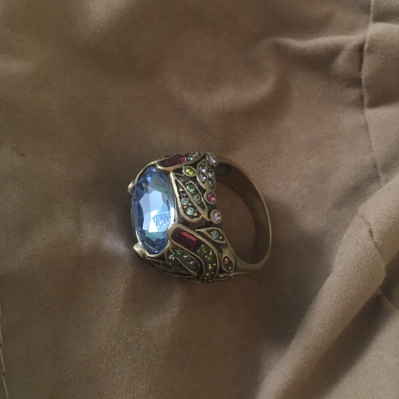 Women's ring - Picture 2 of 2