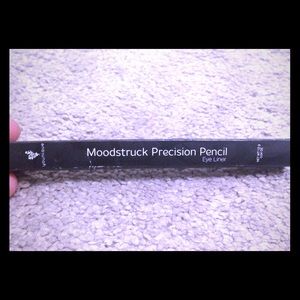 Eyeliner by YOUNIQUE--brand new in box