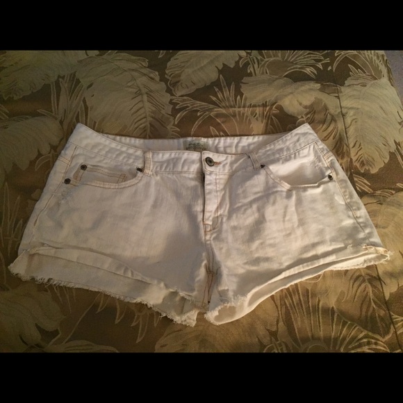 Aeropostale White Jean Shorts