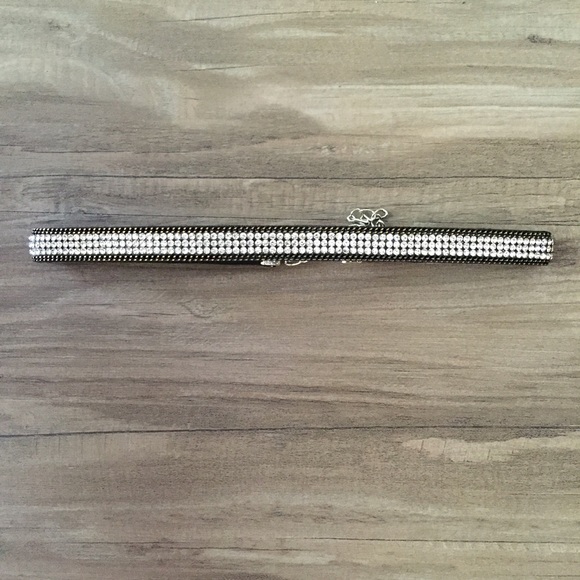 Glam Choker - Picture 2 of 2