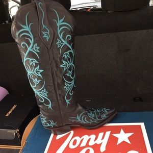 Tony Lama cowboy boots