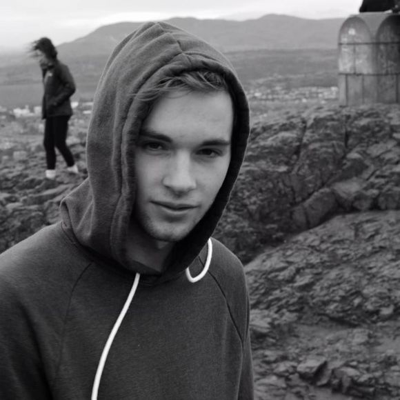 Meet your Posher, Matthew - Picture 1 of 1