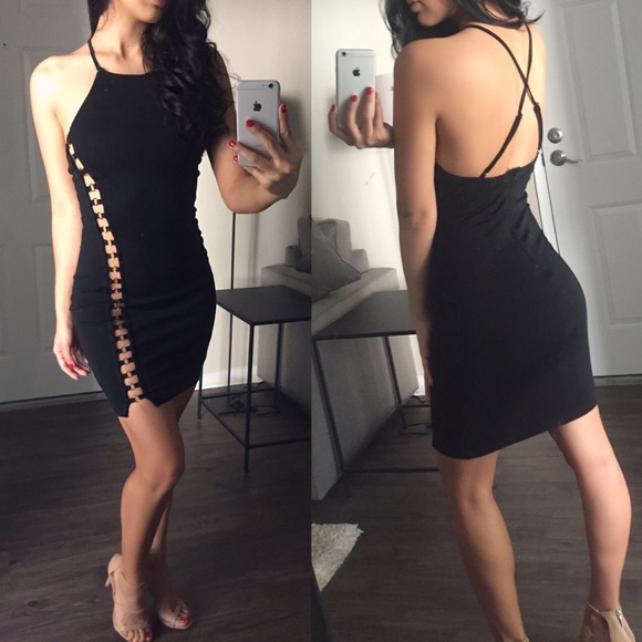 Night Out Link Dress - Picture 2 of 3