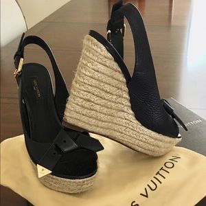 Louis Vuitton navy blue wedges size 36 1/2