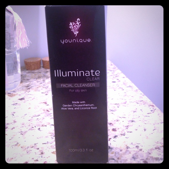 Facial cleanser by YOUNIQUE--brand new in box