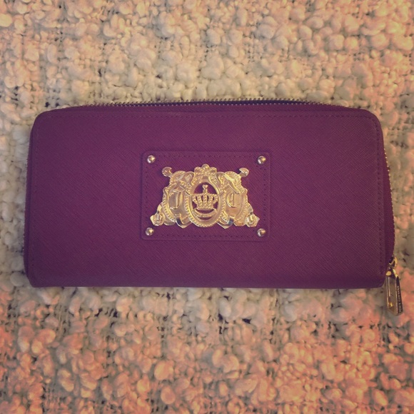Juicy Couture wallet - Picture 1 of 2