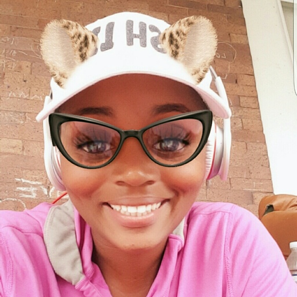 I sell New & Gently used items. - Picture 6 of 12