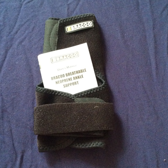 Ankle support / brand new