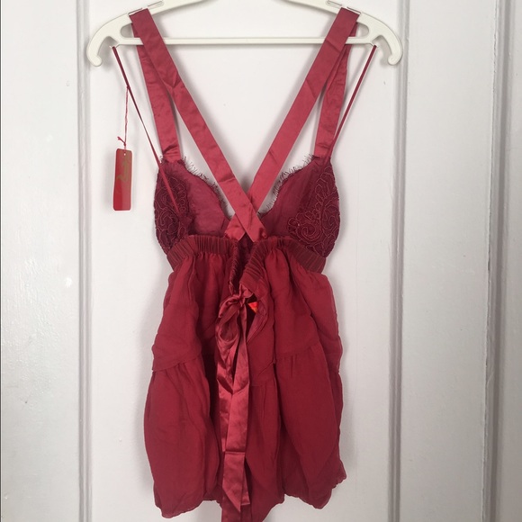 Ingwa melero silk chiffon and lace ruby virgo top - Picture 2 of 4