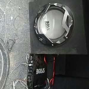 A boss speaker n amp