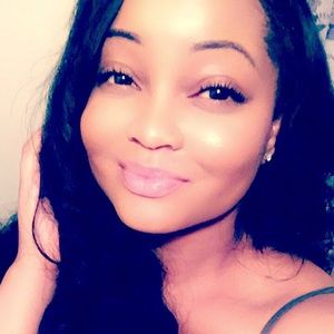 Meet your Posher, Ariel