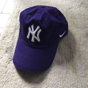 NIKE NY Yankees royal purple baseball cap
