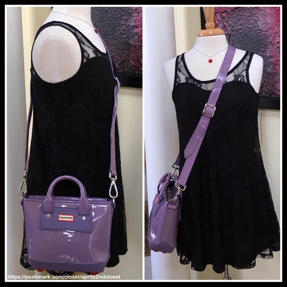 HUNTER ORIGINAL PATENT LEATHER MINI TOTE BAG - Picture 5 of 7