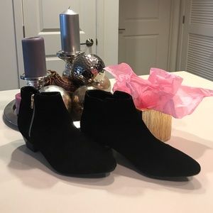 💫💕LIKE NEW💕💫 TOPSHOP BOOTIES!!!