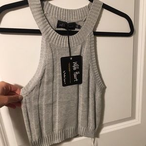 NWT gray sweater crop top size small.