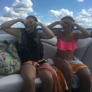 Meet your Posher, Annalesa