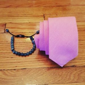 Tie and bracelet