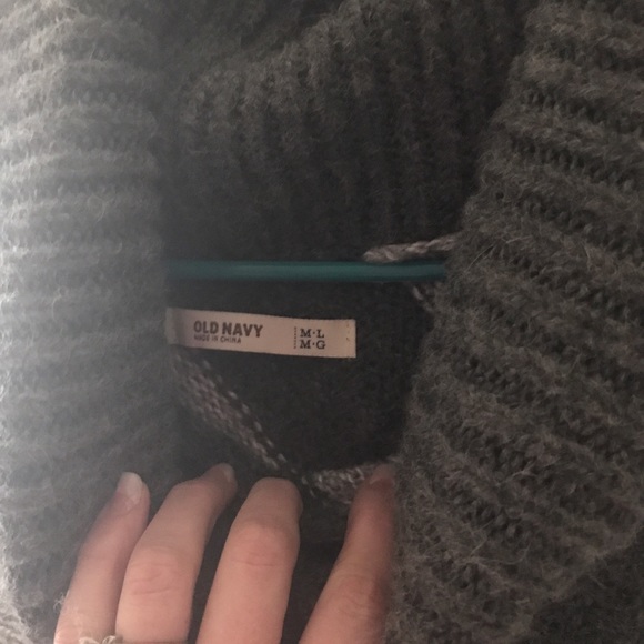 Sweater cowl neck quarter length sleeve - Picture 2 of 3