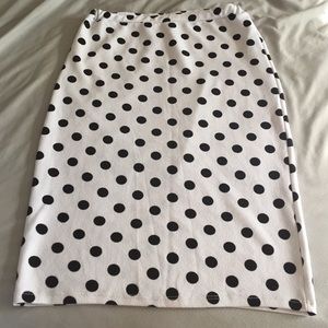 Adorable White with black polka dots Pencil Skirt
