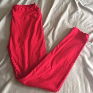 True Magenta LLR solid leggings