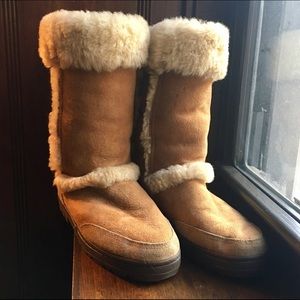 UGG shearling boot