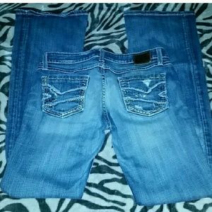 Bundle for @desjustice