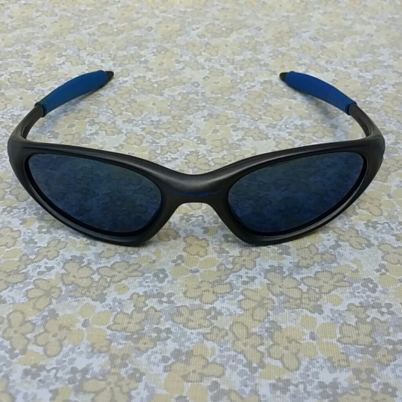 Oakley Minuit Blue Iridium Sunglasses Mint main image 4