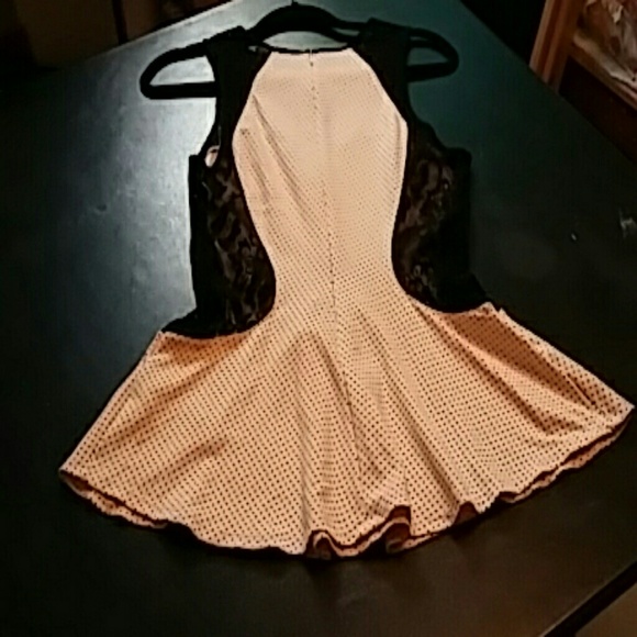 Guess Top - Picture 2 of 3