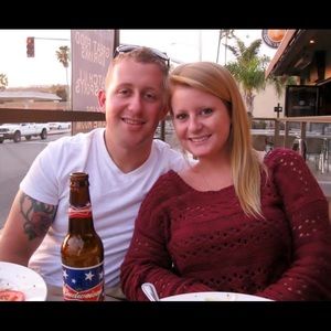 Tilly's Sweater Sz L