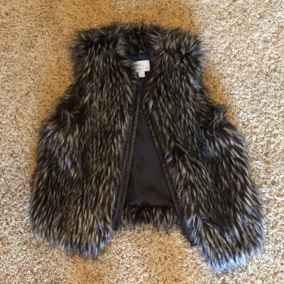 Hinge fur vest