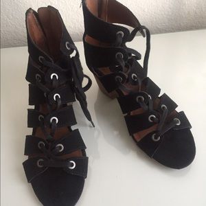 black lace up sandals