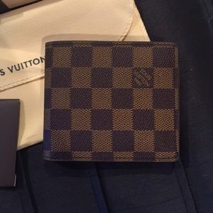 Men's Louis Vuitton wallet