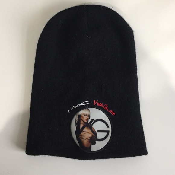 💯 Authentic MAC Rihanna SKI cap.