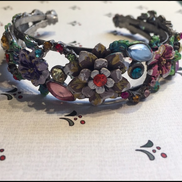 Handcrafted art paint & jeweled bracelet - Picture 4 of 4
