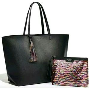 NEW Vs Black Tote w/sequence Bag