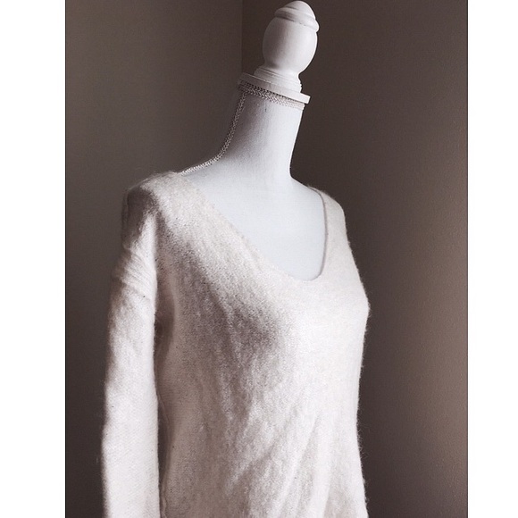 Free People Sweaters - FREE PEOPLE Sweater