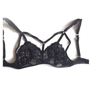 Lace UO bra