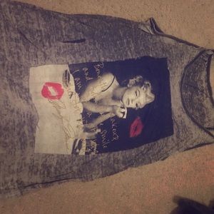Marilyn Monroe tanks