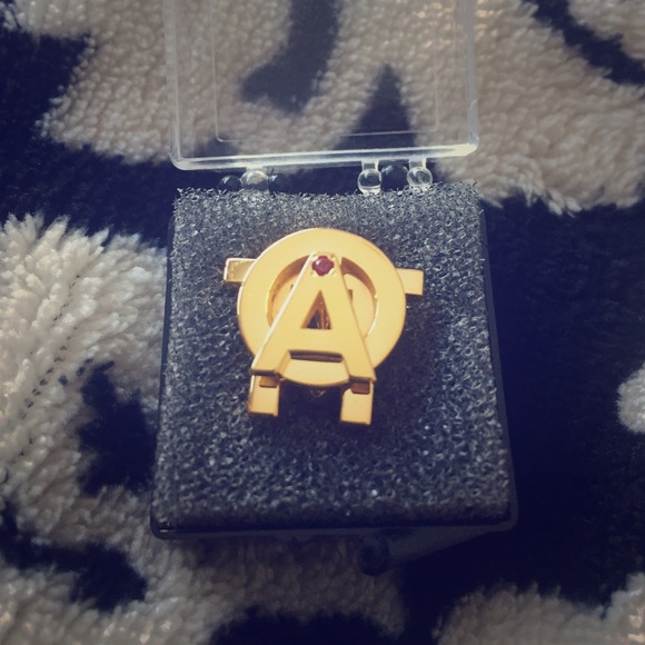 Alpha Omicron Pi sorority pin