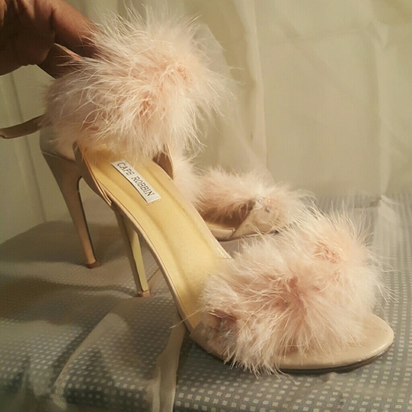 Fuax Fur Stilletos - Picture 4 of 4
