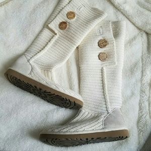Cream / White Knit Cardy Uggs
