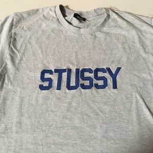 STUSSY tee