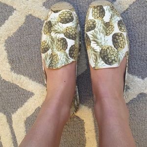 Pineapple Print Soludos