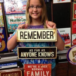 Meet your Posher, Billie