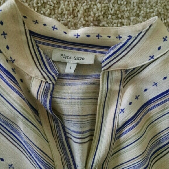 ❌sold ❌Flynn Skye Southwestern Boho Top - Picture 3 of 7