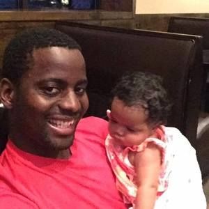 Meet your Posher, Ussene