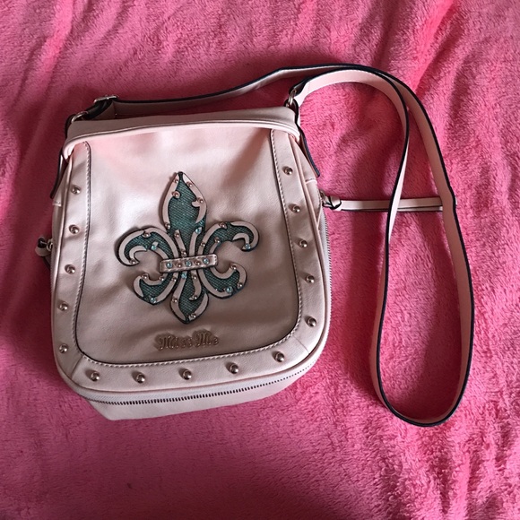 Miss Me Handbags - New Miss Me Crossbody